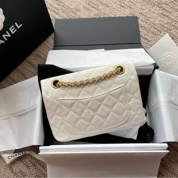 SOLD!! Chanel 2.55 mini white BRAND NEW - Picture 2 of 5